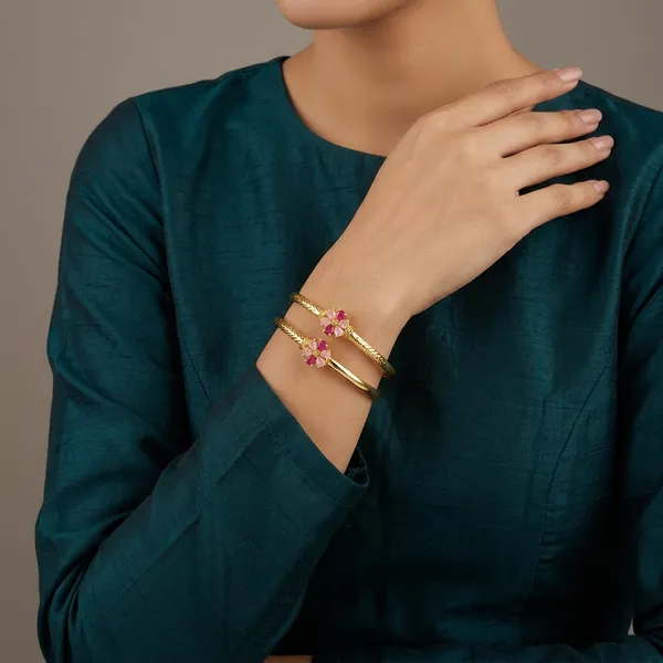 Multicolor_Alloy_&_Stone_Bracelet_Set_For_Women