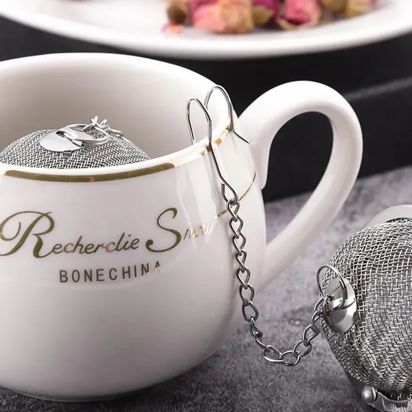 Pack_Of_3_Stainless_Steel_Tea_Infuser_&_Spice_Strainer_Set_|_Mesh_Tea_Ball,_Locking_Tea_Infuser_&_Hinged_Spice_Filter_|_Reusable_Loose_Leaf_Tea,_Herbs_&_Masala_Brewing_Tool_