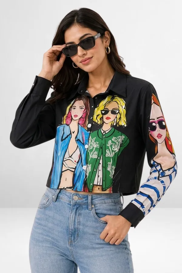 Fashionista_Graphic_Crop_Shirt