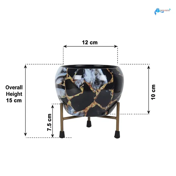 Printed_Plant_Pot_With_Metal_Stand