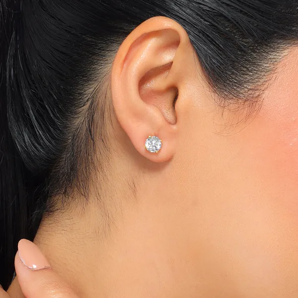 Izea_Golden_Stud_Earrings