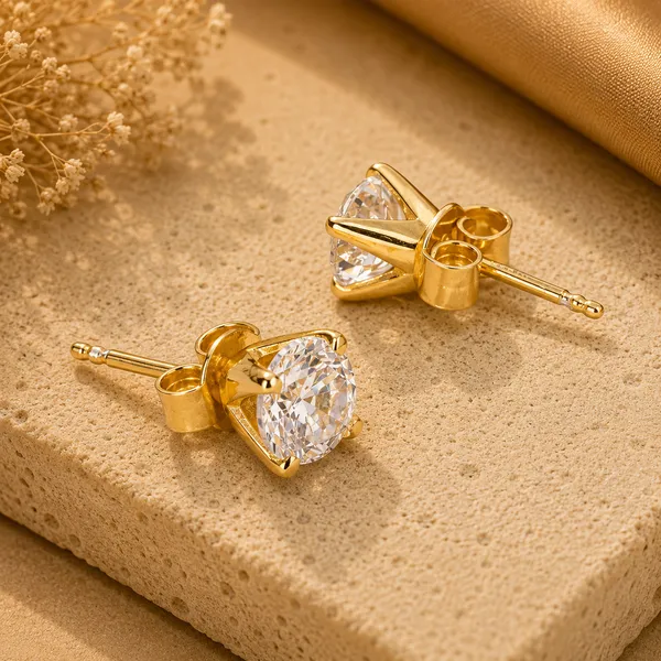 Izea_Golden_Stud_Earrings