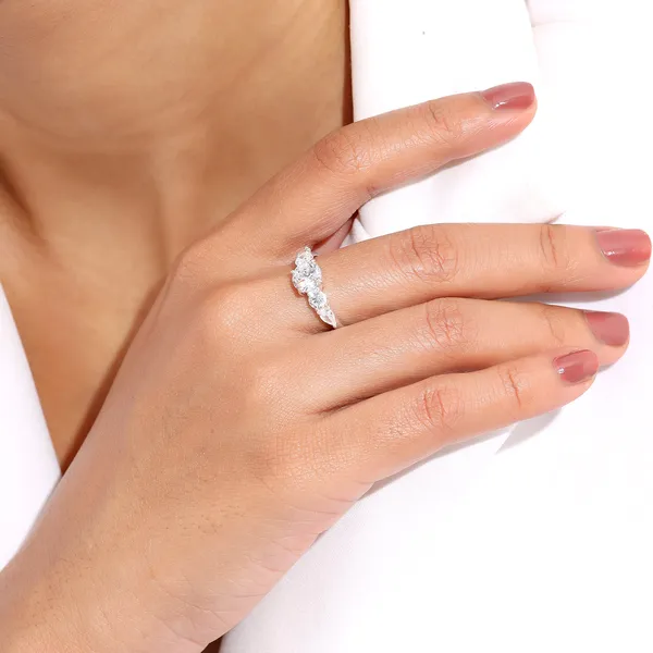 Pia_Silver_Diamond_Adjustable_Ring