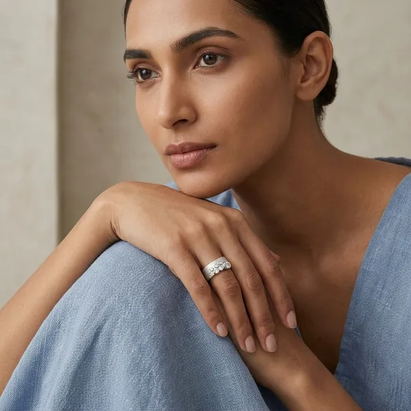 Ora_Silver_Diamond_Adjustable_Ring