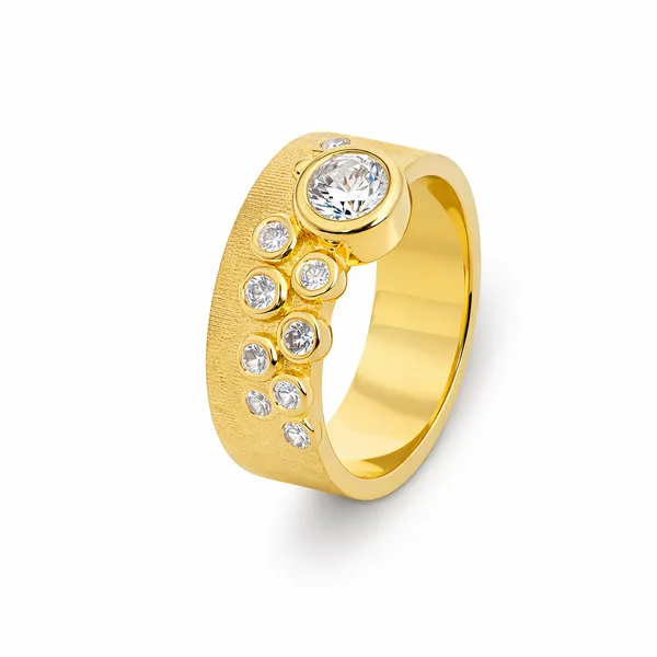 Ora_Golden_Diamond_Adjustable_Ring