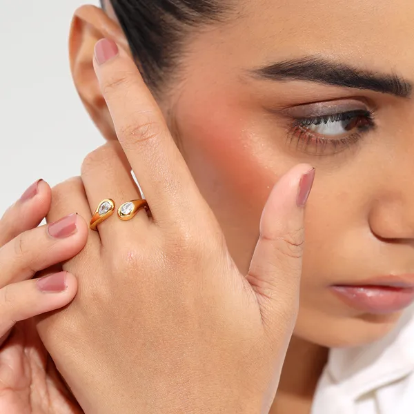 Zoe_Golden_Diamond_Adjustable_Ring