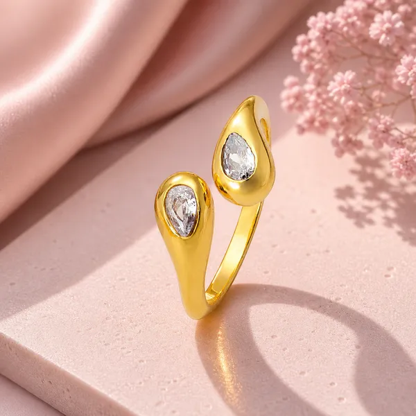 Zoe_Golden_Diamond_Adjustable_Ring
