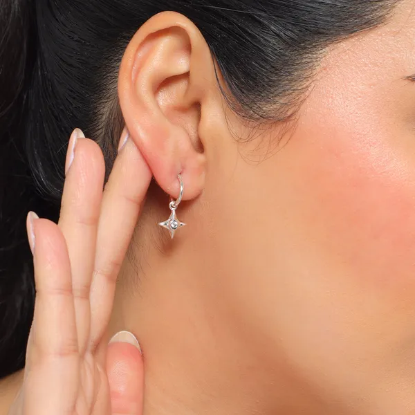 Aya_Silver_Star_Earrings