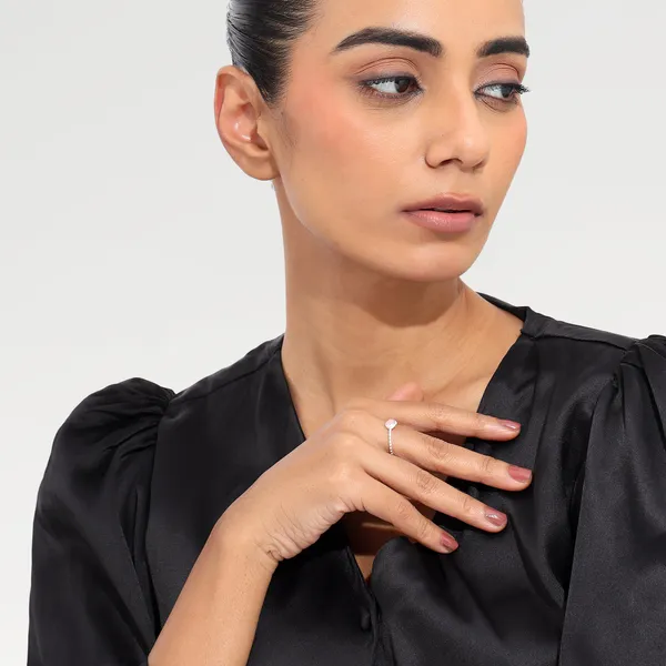 Toi_Silver_Quartz_Adjustable_Ring