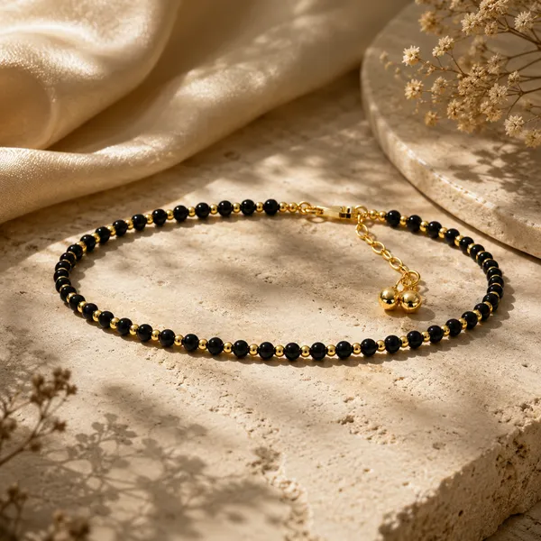 Qavi_Golden_And_Black_Beads_Anklet