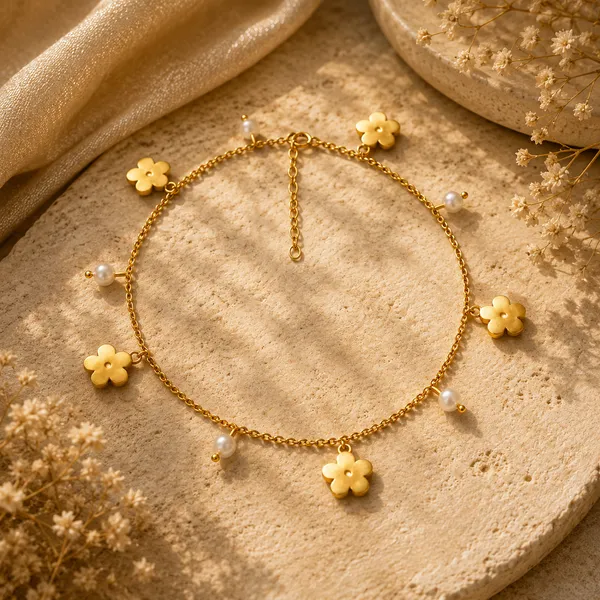 Qemi_Golden_Floral_Pearl_Anklet