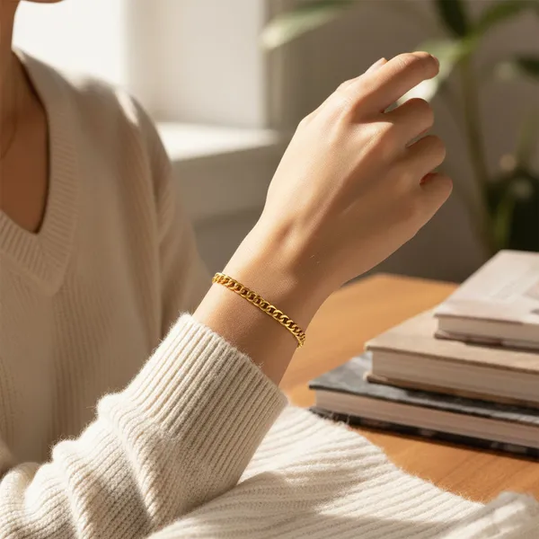 Celi_Golden_Bracelet