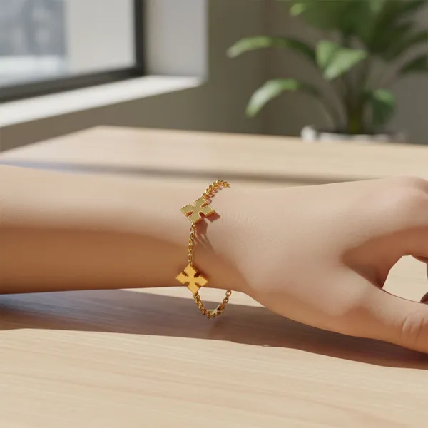 Lucy_Golden_Bangle_Bracelet