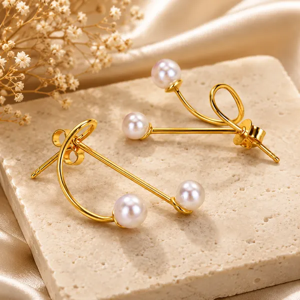 Sia_Golden_Pearl_Earrings