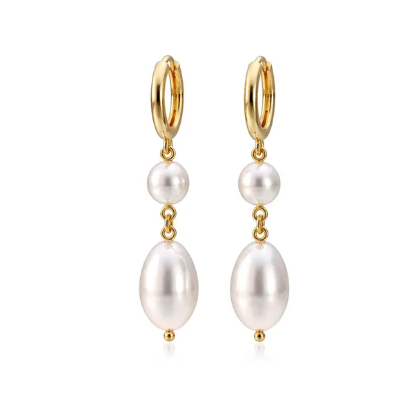 Anna_Golden_Dangle_Pearl_Earrings