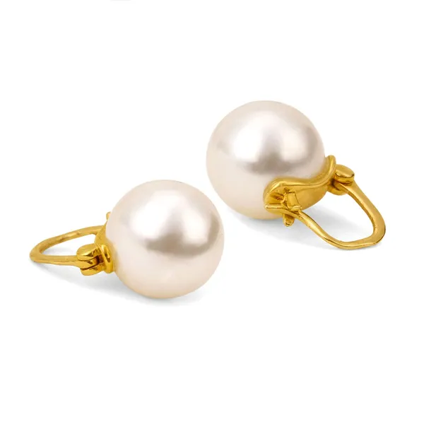 Sara_Golden_And_White_Pearl_Earrings
