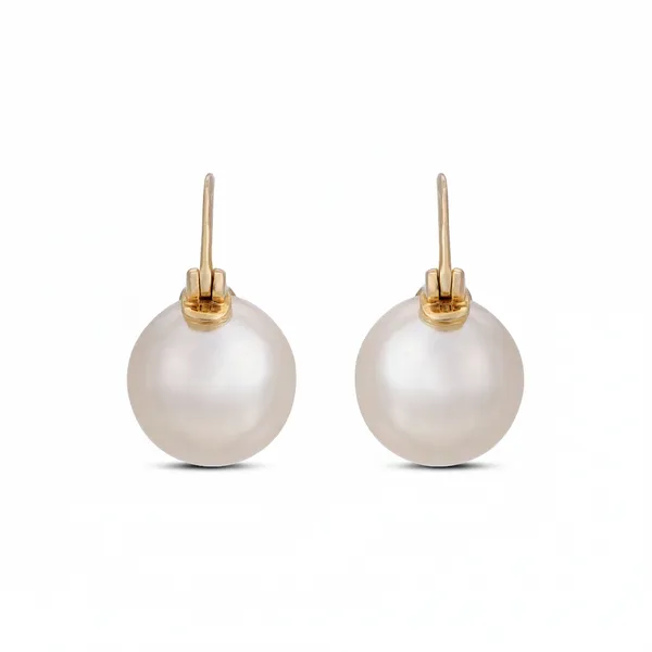 Sara_Golden_And_White_Pearl_Earrings