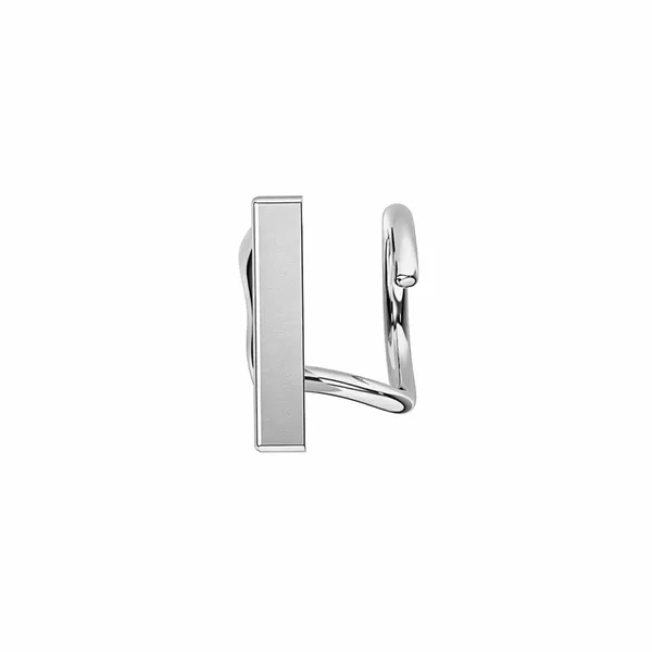 Daya_Silver_Nose_Pin