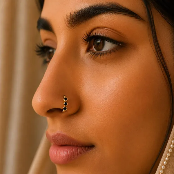 Ayza_Golden_Nose_Pin