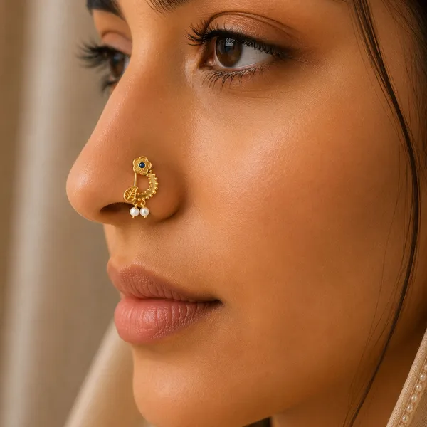 Liza_Golden_Pearl_Nose_Pin