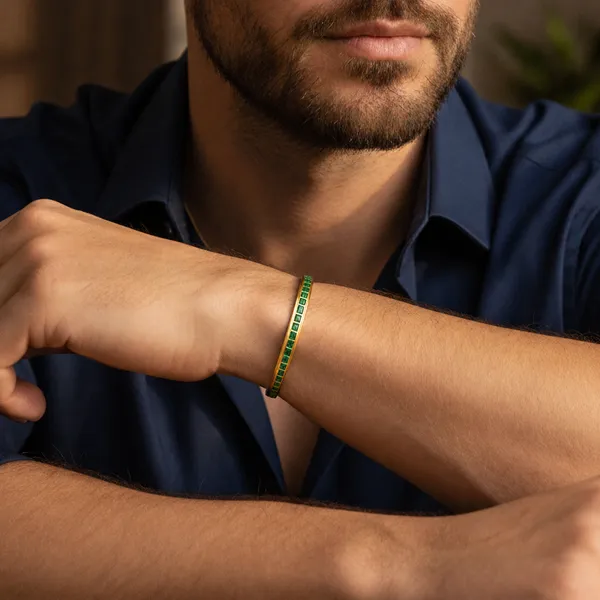 Kite_Golden_And_Green_Zirconia_Bangle
