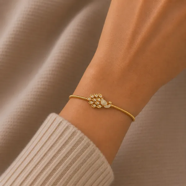 Liv_Golden_Cuff_Bangle