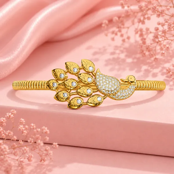 Liv_Golden_Cuff_Bangle