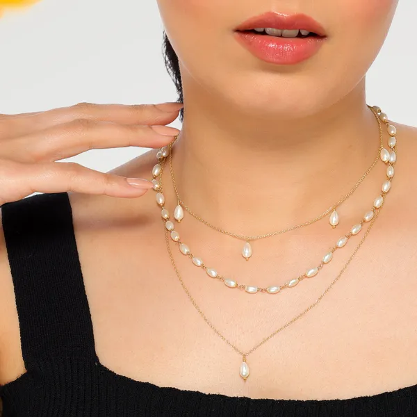 Myra_Golden_Pearl_Necklace