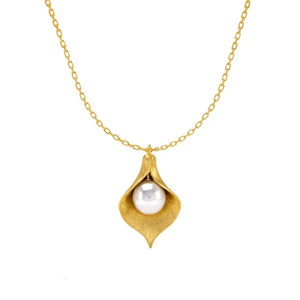 Anna_Golden_Pearl_Leaf_Necklace