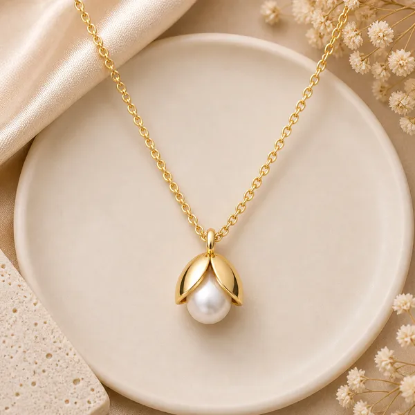 Sui_Golden_Pearl_Necklace