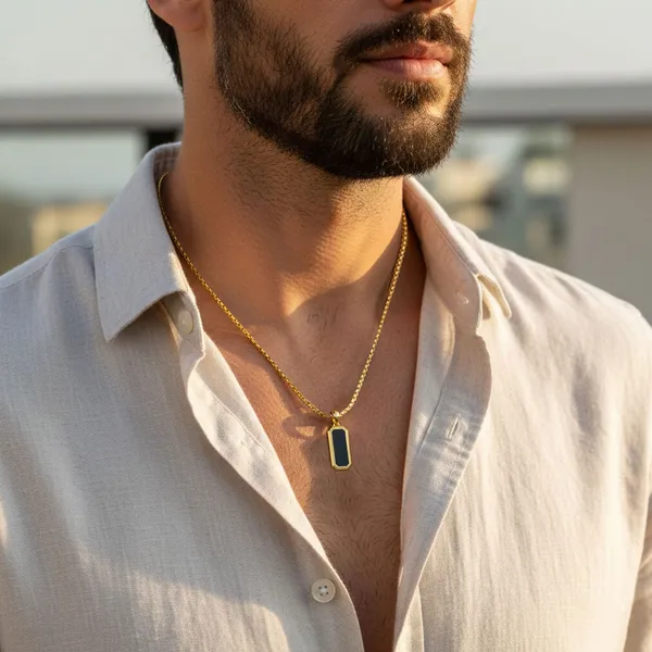Bion_Golden_And_Black_Necklace