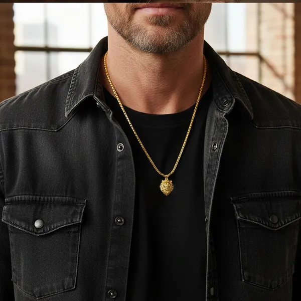 Bran_Golden_Necklace