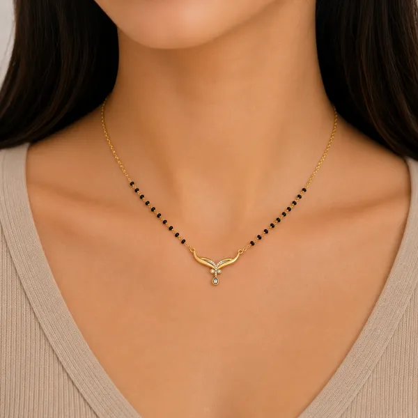 Aiko_Golden_Mangalsutra