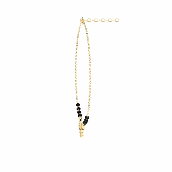 Demi_Golden_Mangalsutra