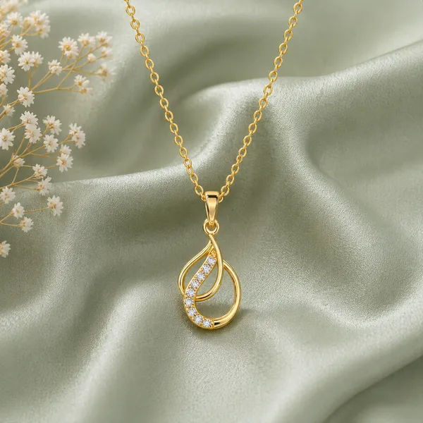 Tia_Golden_Necklace