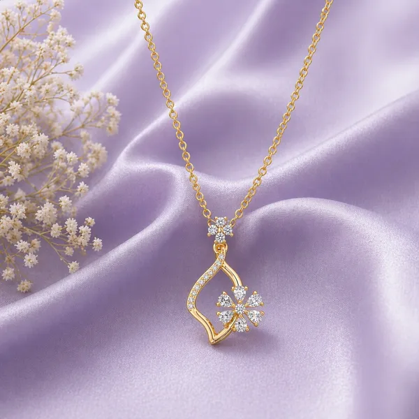 Crea_Golden_Necklace