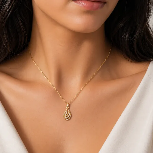 Cyna_Golden_Necklace