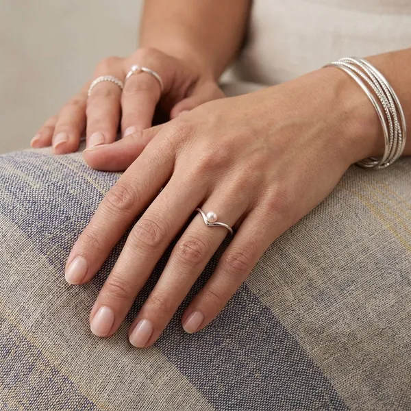 Anna_Synthetic_Pearl_Adjustable_Ring