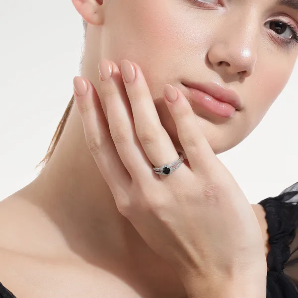 Lia_Silver_Topaz_Adjustable_Ring