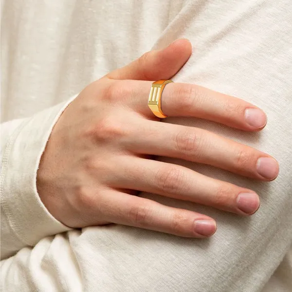 Aora_Golden_Adjustable_Ring