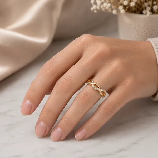 Lara_Golden_Adjustable_Ring