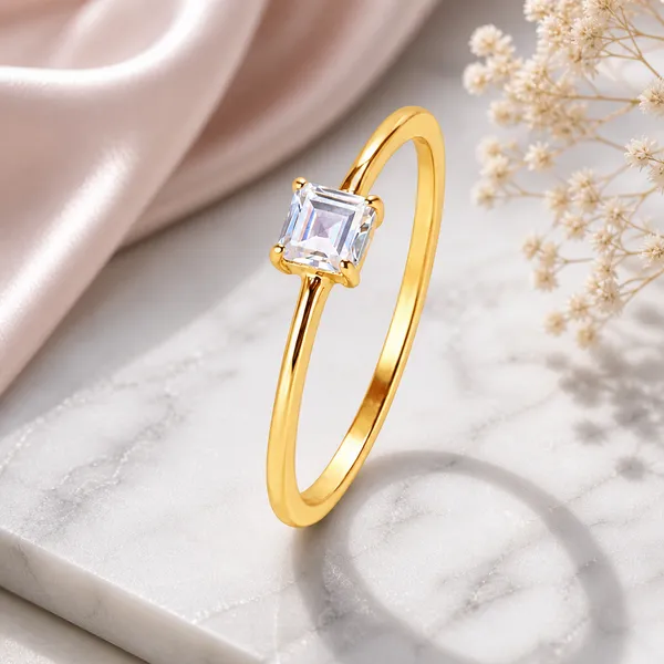 Lia_Golden_Adjustable_Ring