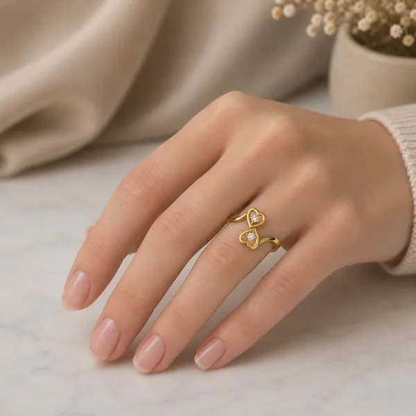 Nila_Golden_Heart_Adjustable_Ring