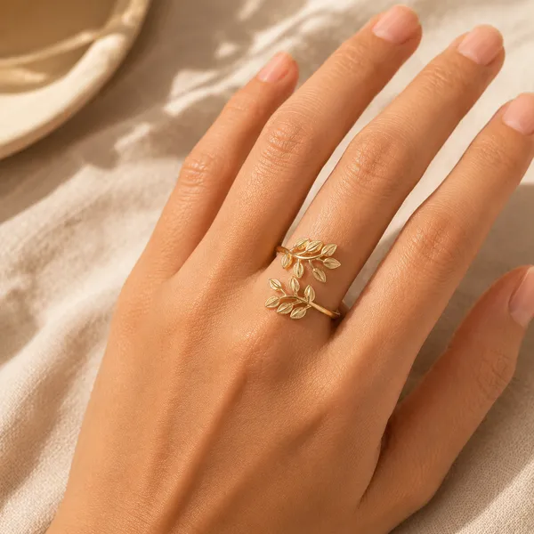 Sela_Golden_Adjustable_Ring