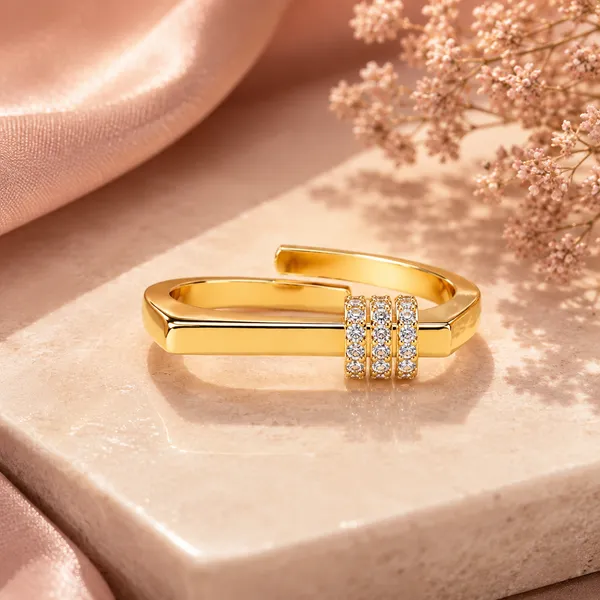 Jeri_Golden_Adjustable_Ring