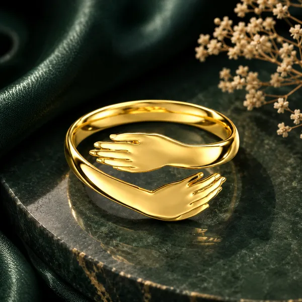 Nora_Golden_Hug_Hands_Adjustable_Ring