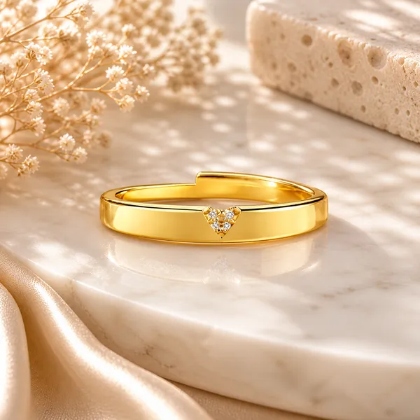 Lysa_Golden_Adjustable_Ring