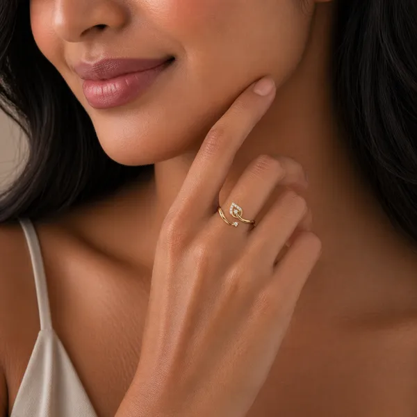 Aysa_Golden_Adjustable_Ring