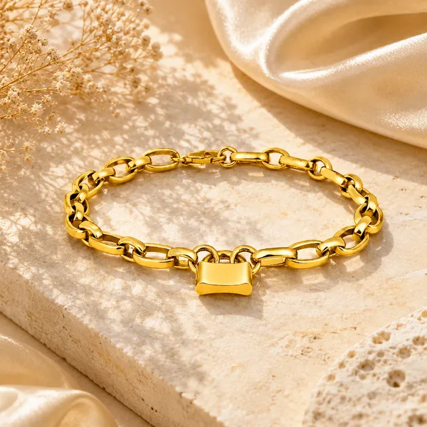 Lara_Golden_Linking_Bracelets