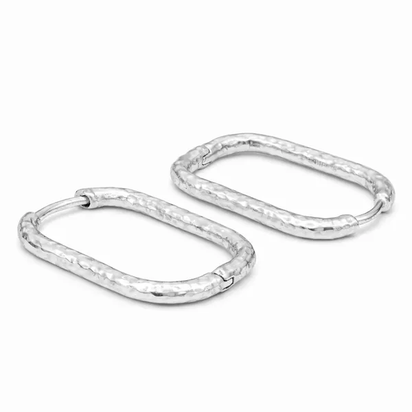 Ilia_Silver_Huggies_Earrings